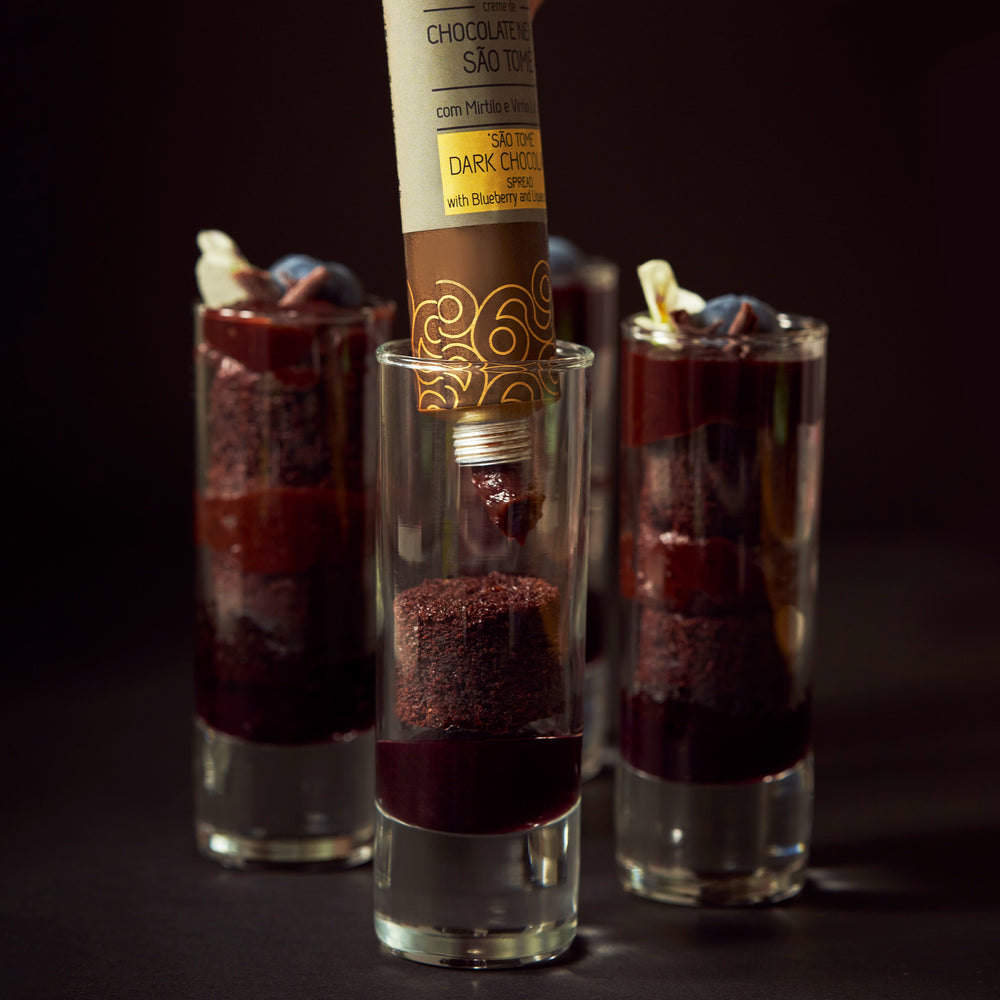 
                  
                    Crème de Chocolat Noir de São Tomé aux Myrtilles et au Vin Liquoreux
                  
                