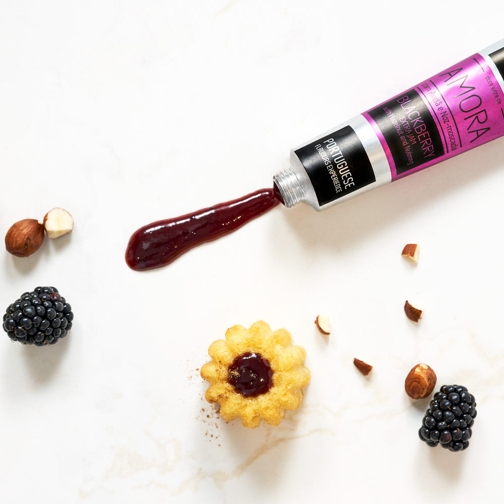 
                  
                    Confiture Extra de Mûre avec Noisette et Muscade
                  
                