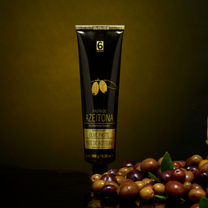 
                  
                    Coffret Gastronomique n.13: Pâte d'Olives Noires du Douro + Huile d'Olive - Spécial Noël
                  
                