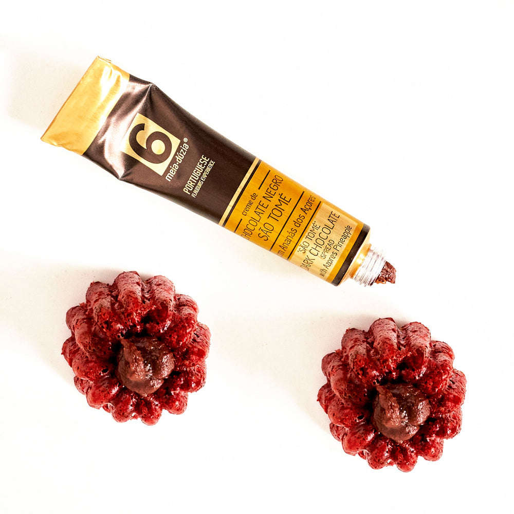 
                  
                    Box Experiência: Kit Monumentos Portugueses + Crackers | Santos Populares
                  
                