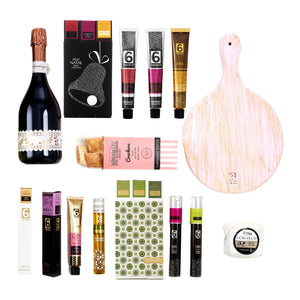 
                  
                    Panier de Noël de Luxe n.1
                  
                