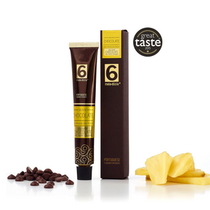 
                  
                    Creme de Chocolate Negro São Tomé com Ananás dos Açores meia.dúzia®. Perfeita combinação da frescura do ananás dos Açores com o sabor forte e intenso do chocolate negro de São Tomé com 70% de cacau, experiência única, premiada na categoria “Melhor Sabor” nos Prémios GREAT TASTE do Reino Unido em 2015.
                  
                